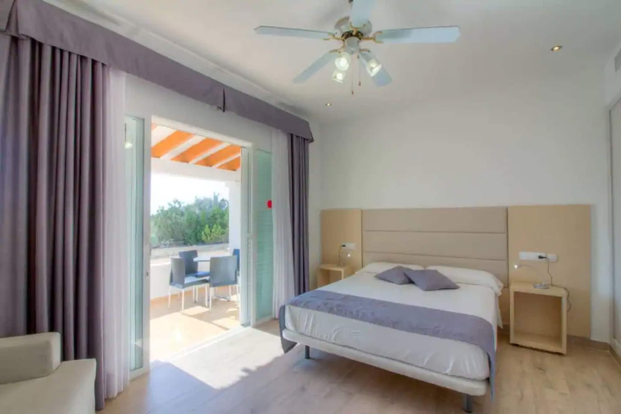 Hotel Lago Playa I Es Pujols Zewnętrze zdjęcie